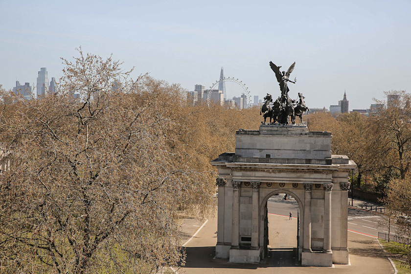 LAN - Wellington Arch - Autumn - Winter