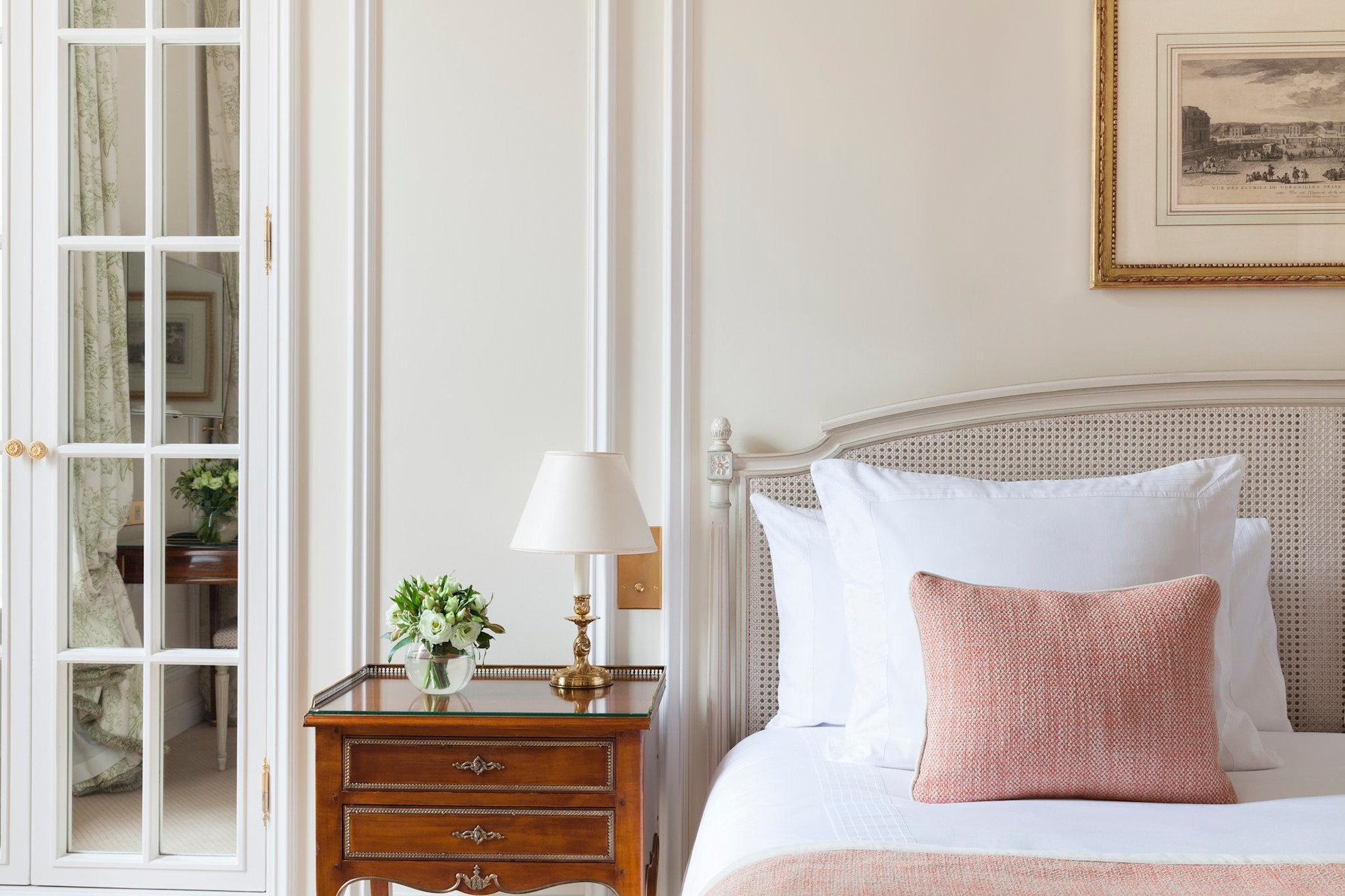 Room 03DLXG - Image 2