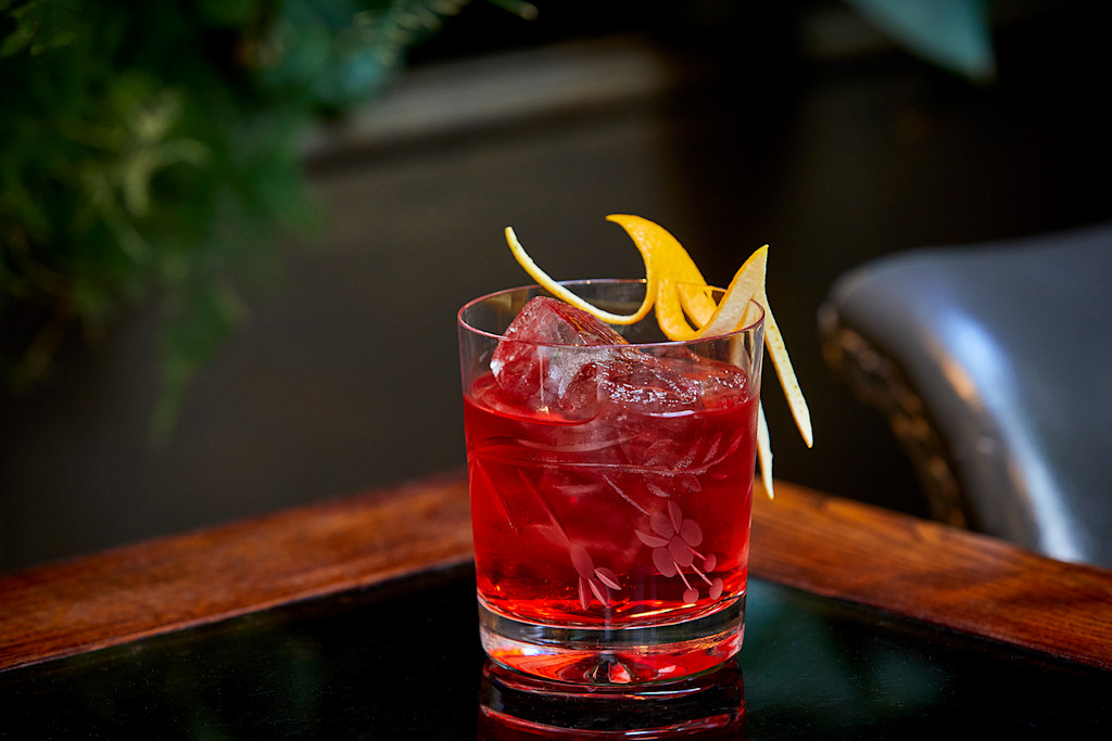 LAN  - Garden Room Cocktail