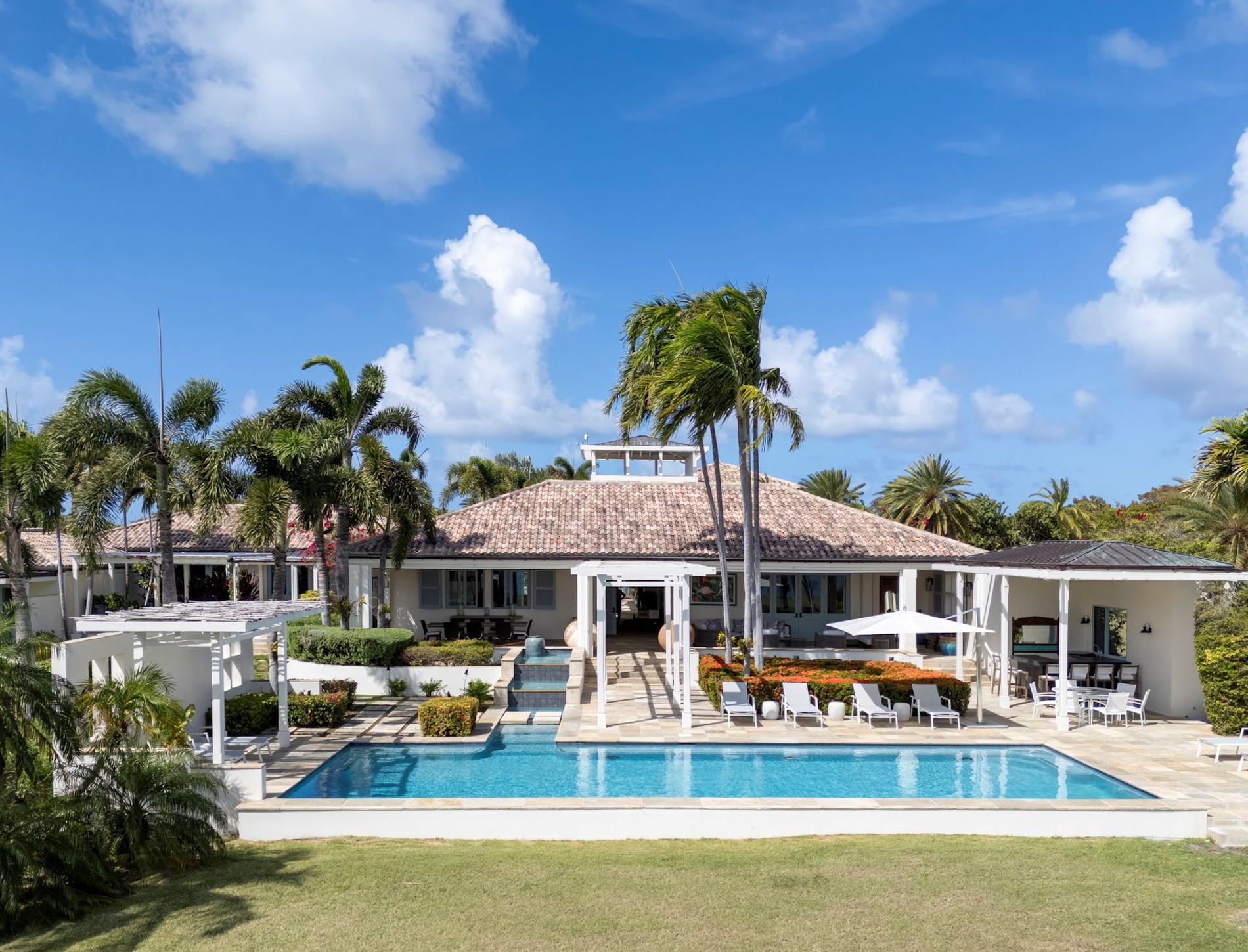 JBI - Room XTUC - Image 1