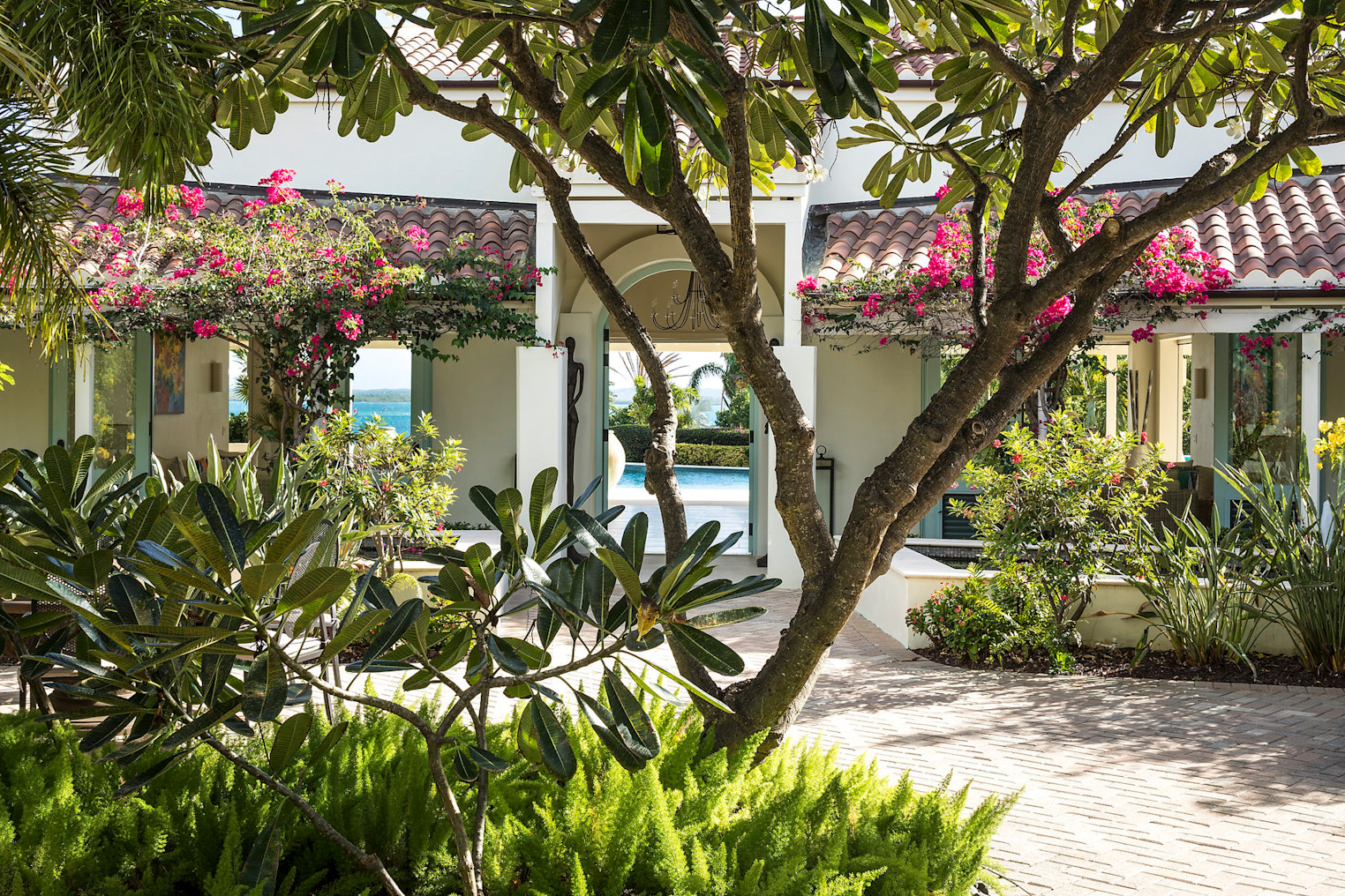 Room XDRA - Image 13