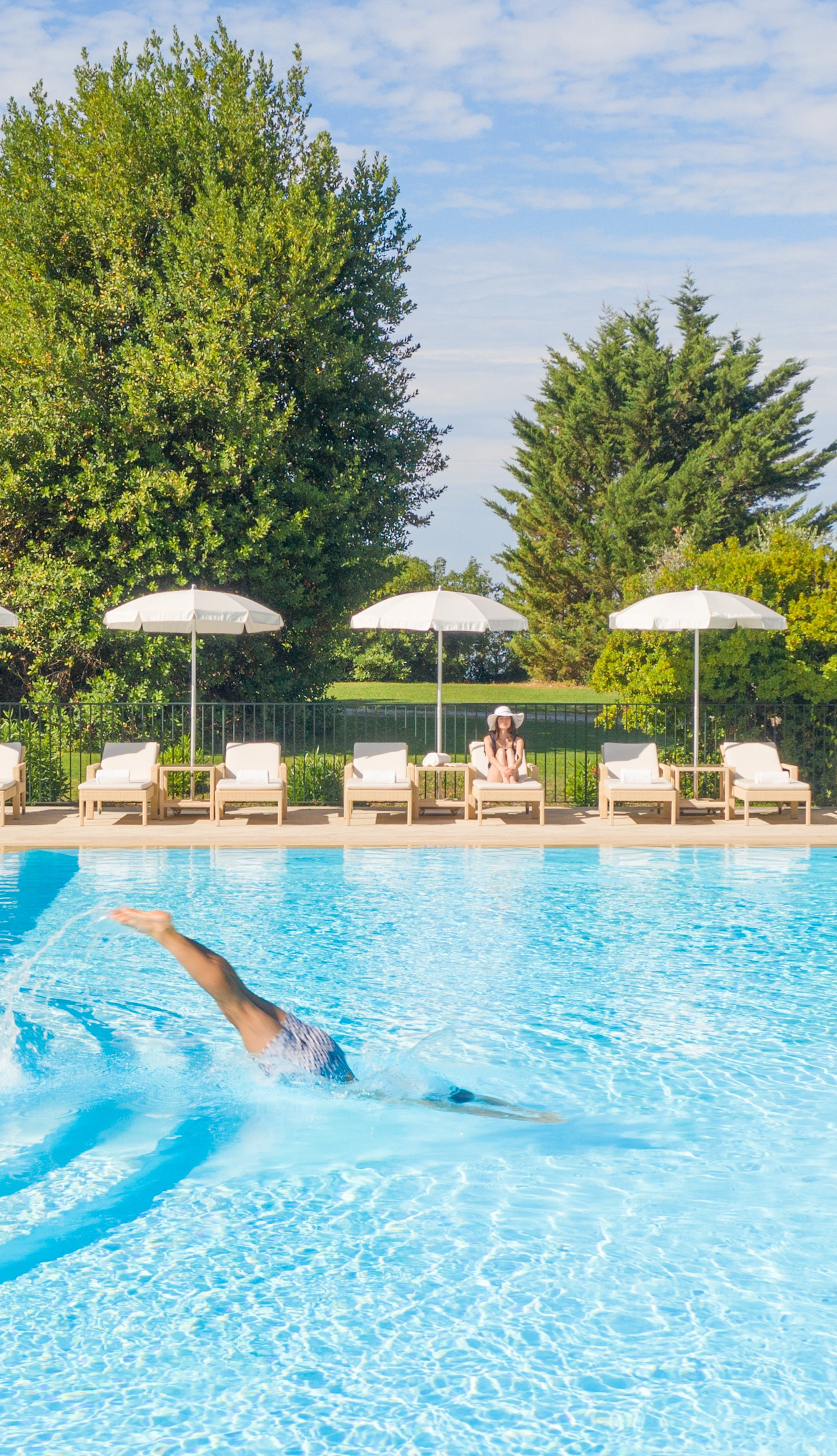 CSM - Pool lifestyle