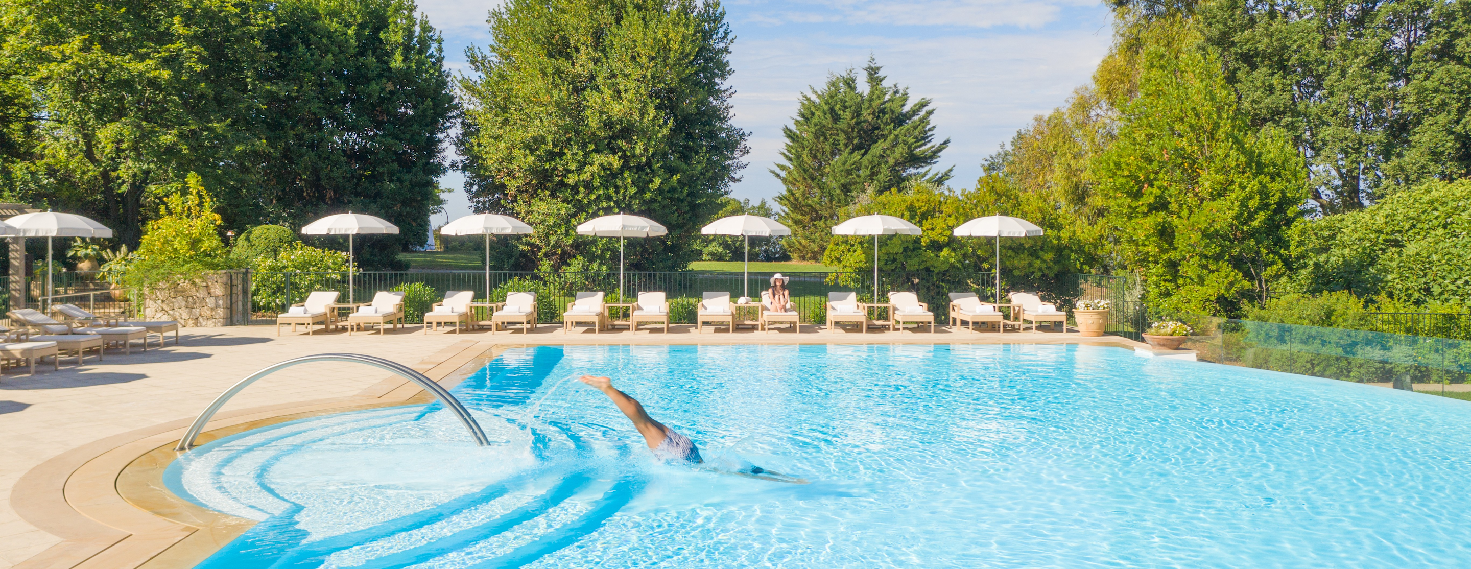 CSM - Pool lifestyle