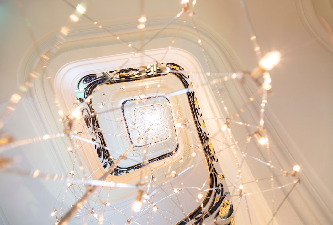 Le Bristol Paris - light Matignon