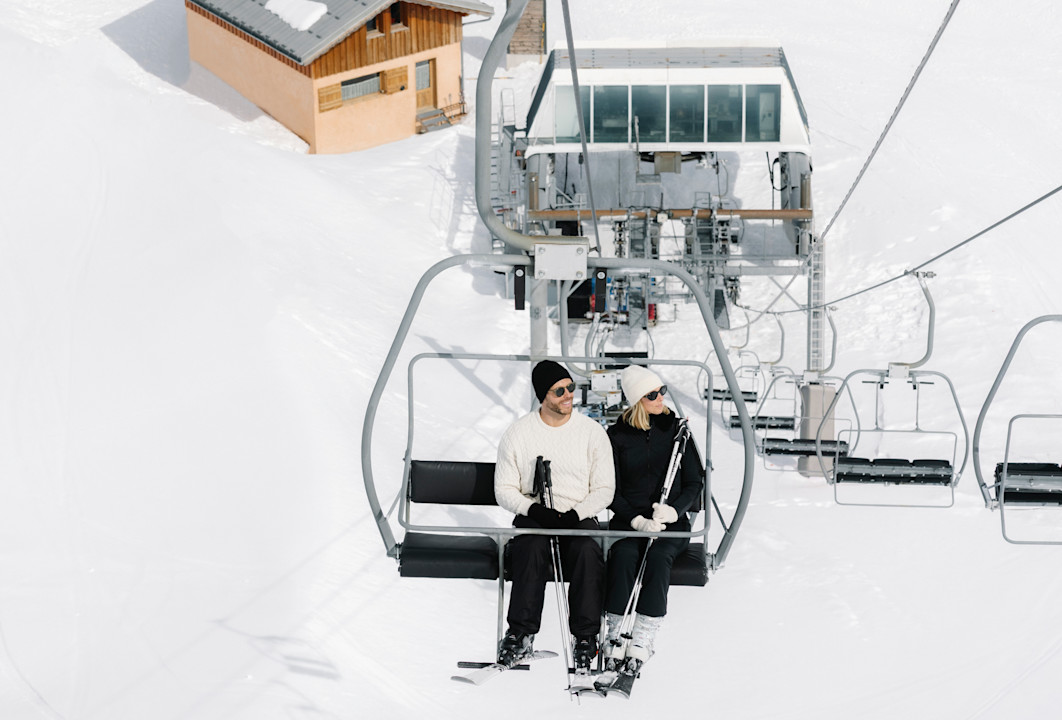 APG - Couple on chair lift