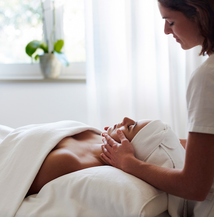 CSM - Wellness spa facial