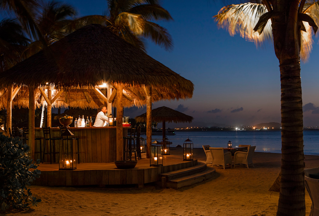 JBI - BeachBar - Night