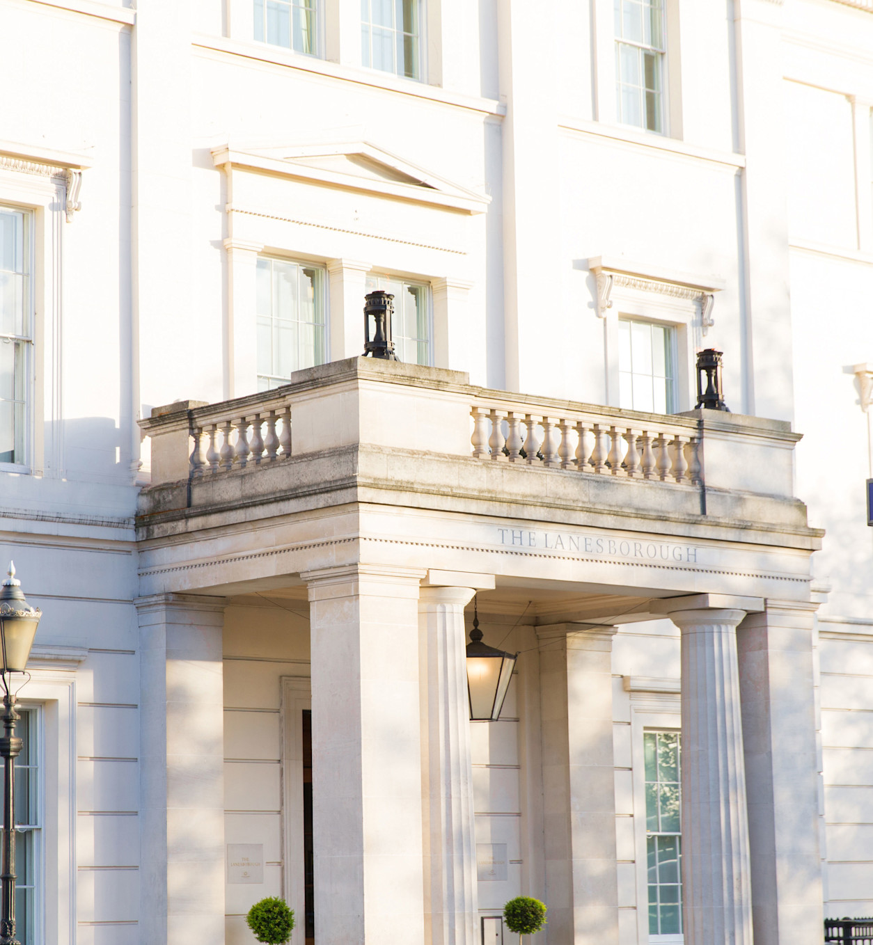 LAN - The Lanesborough
