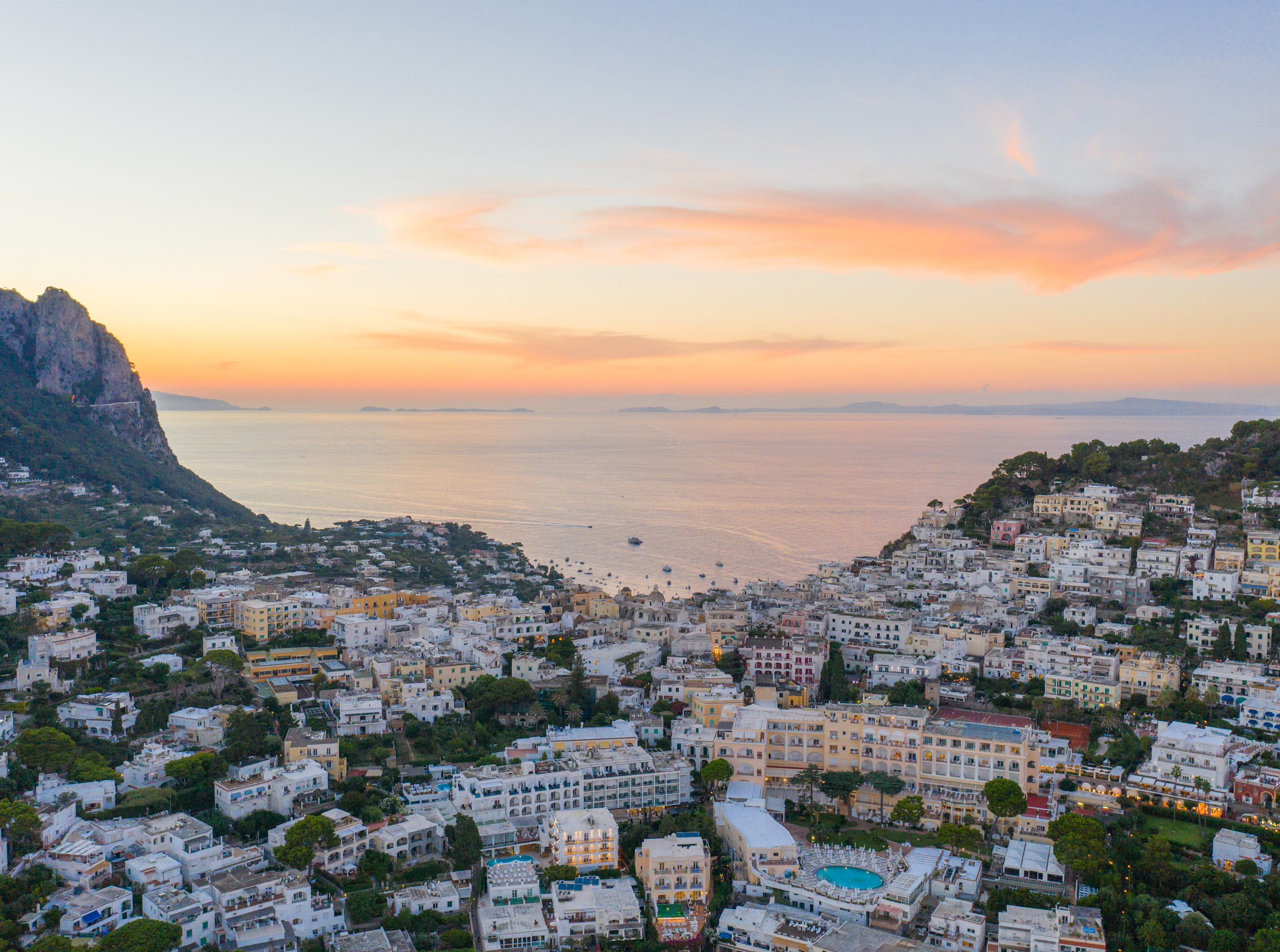LPA - Destination - Capri village