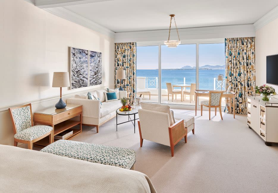 HDC - Eden-Roc Junior Suite