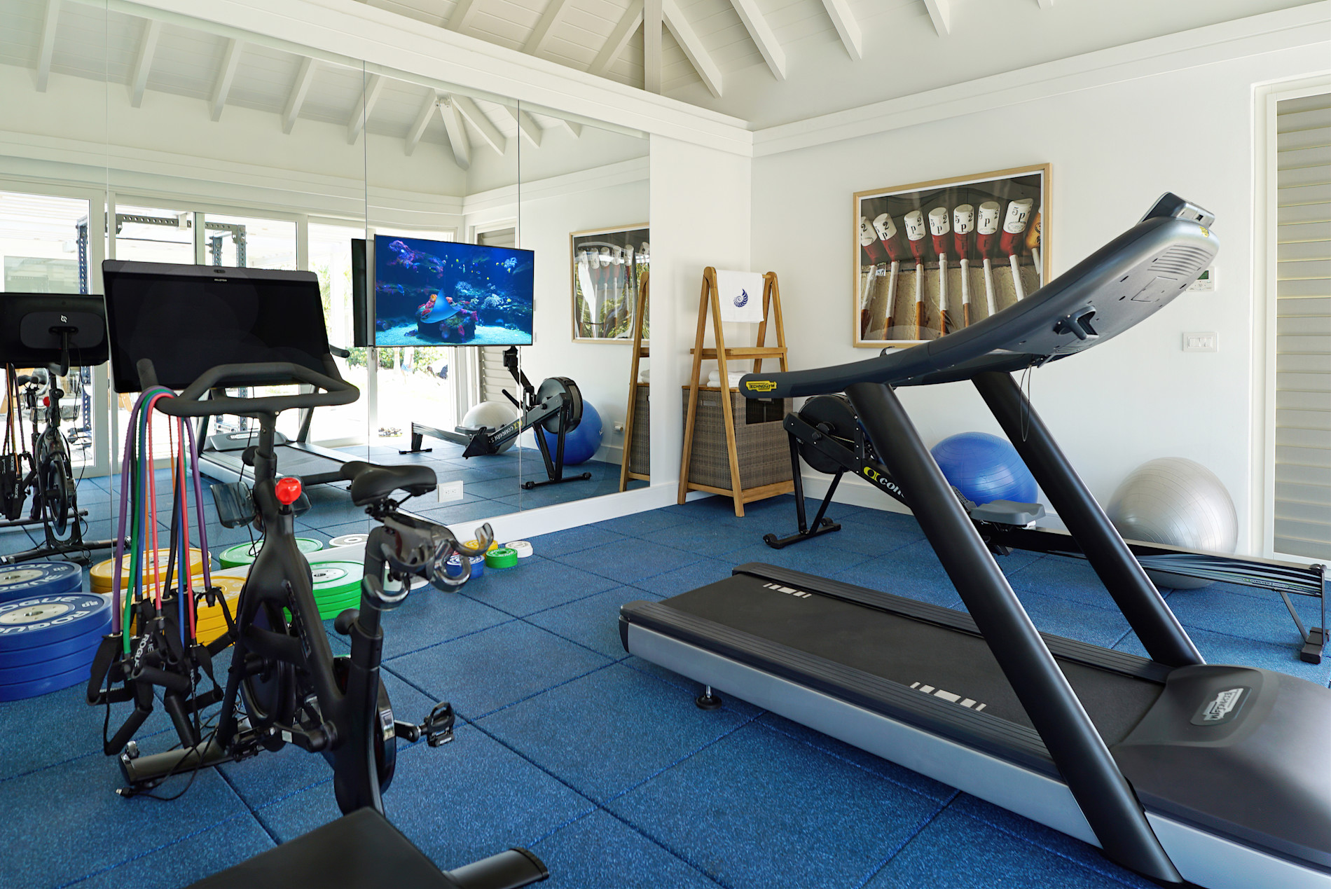 JBI-PrvRes TyCompton Gym-300dpi