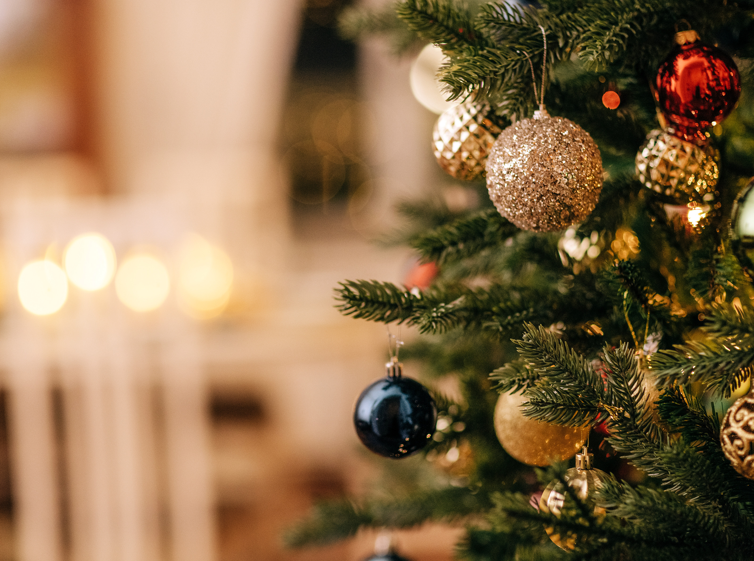 VIN - festive page - christmas tree