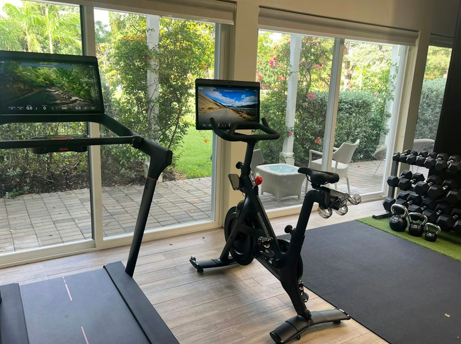 JBI - Room XDRA - Image 10