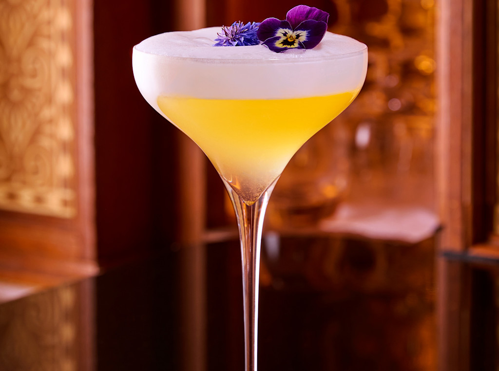 LAN - The Lilibet Cocktail The Library Bar at The Lanesborough
