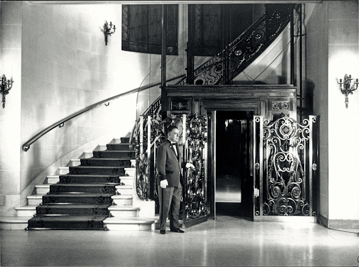 LBP 90th Anniversary Elevator 1950 7vNqY