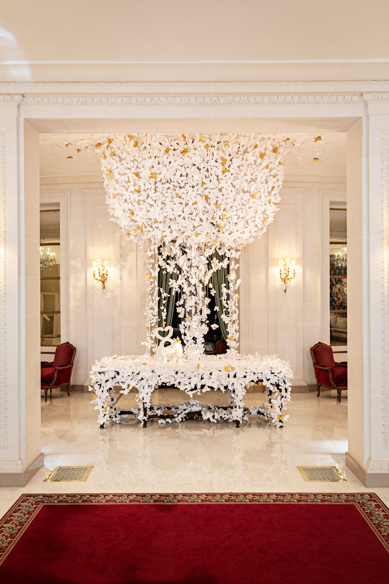 Le Bristol Paris - Papillons Lobby - Studio Bjorg 