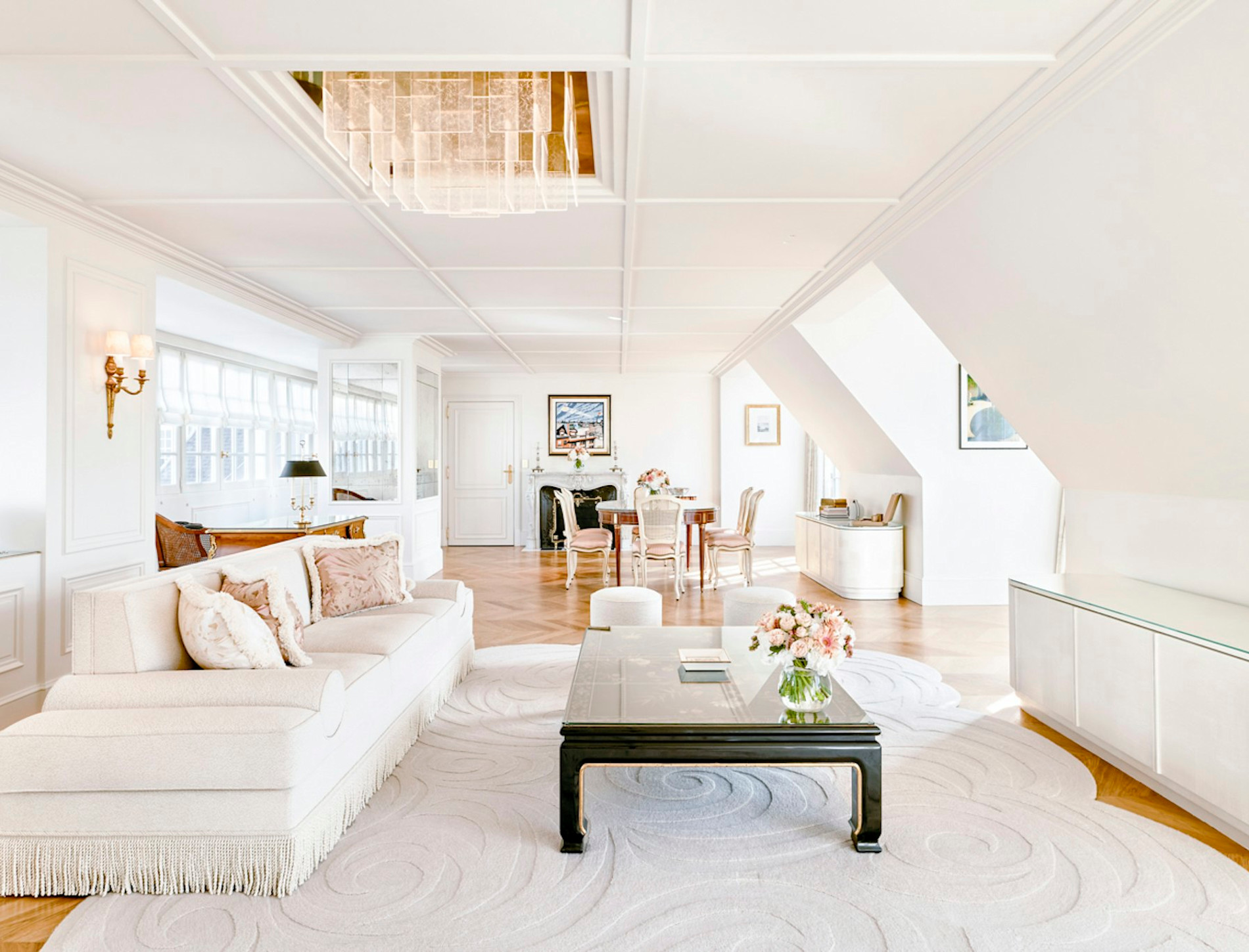 LBP - Room 15HONE - Image 2