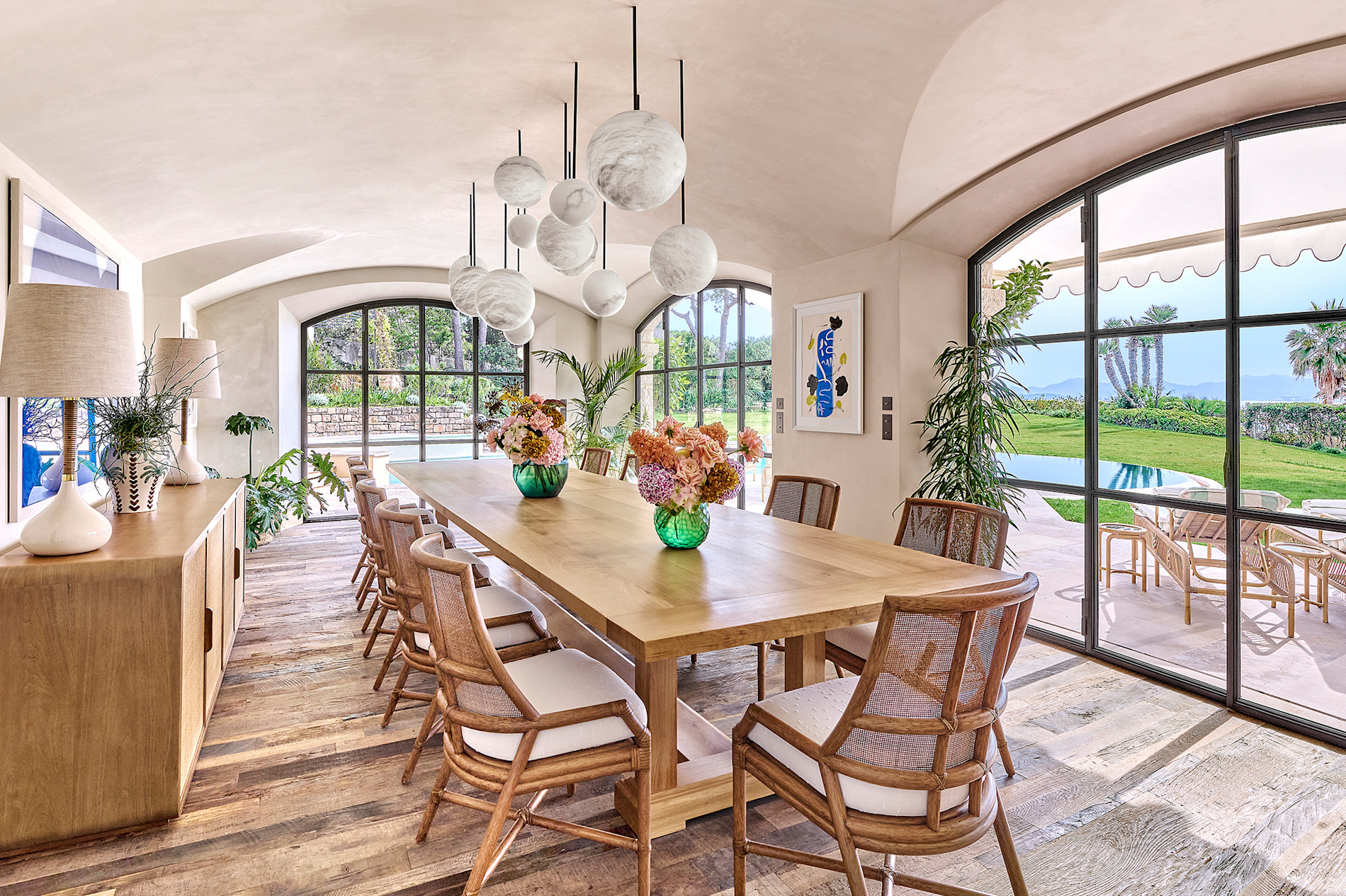 HDC - Villa La Guettière dinning room