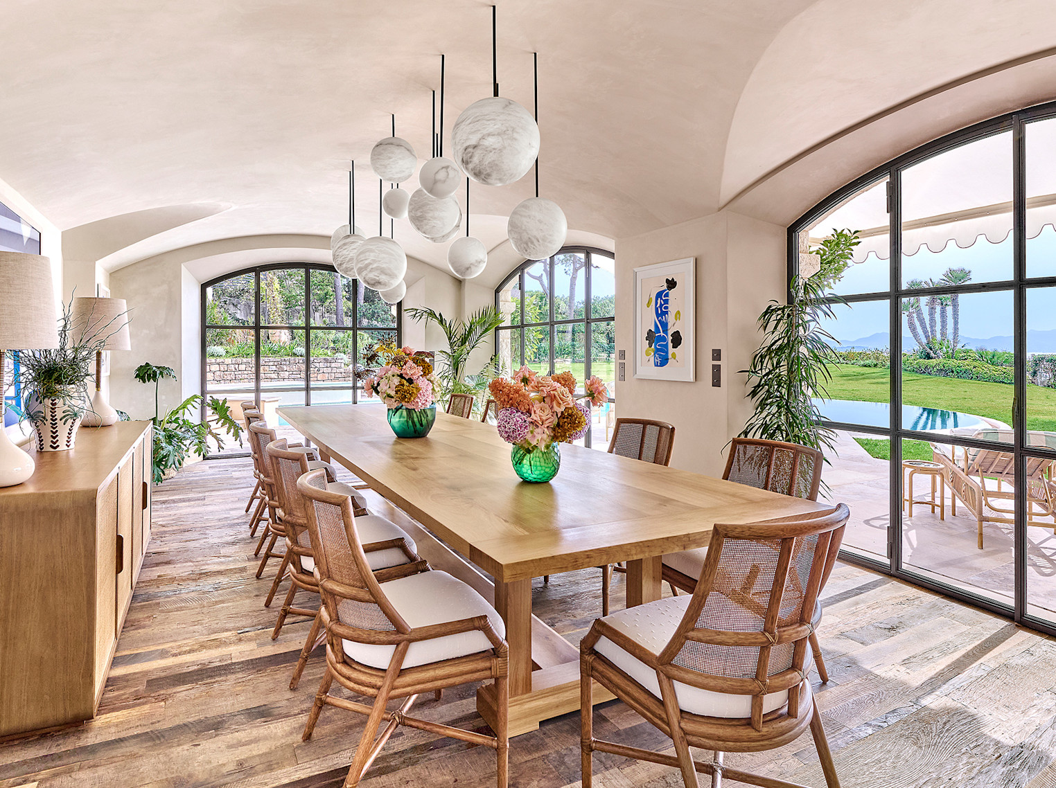 HDC - Villa La Guettière dinning room