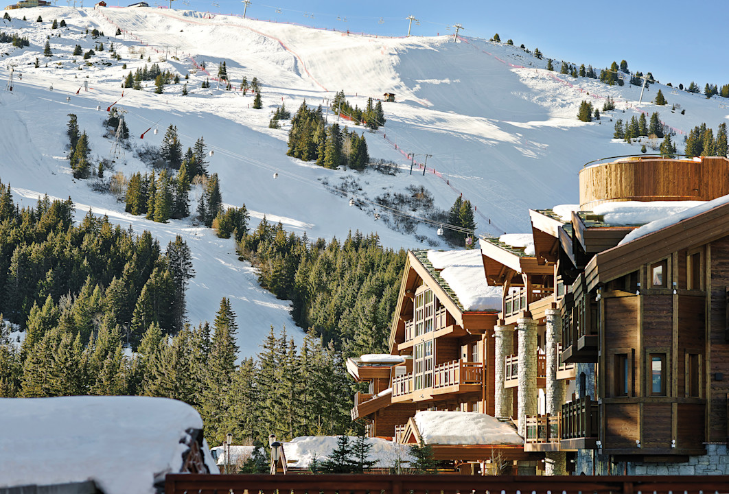 APG - Hotel Exterior mountain