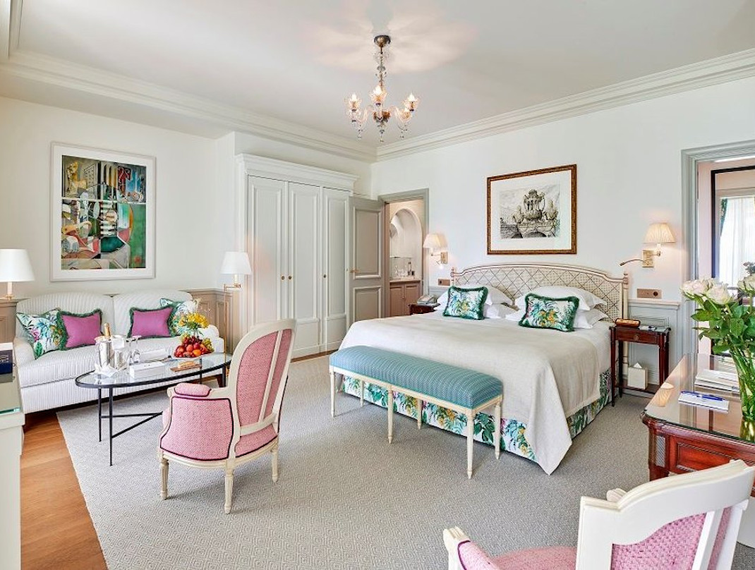 HDC - Deluxe Junior Suite Room