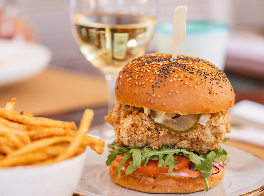 ERO - Restaurant - Sand Bar - Burger