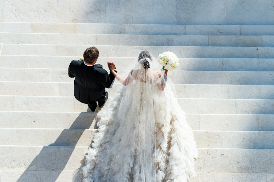 HDC - Bride going down the stairs