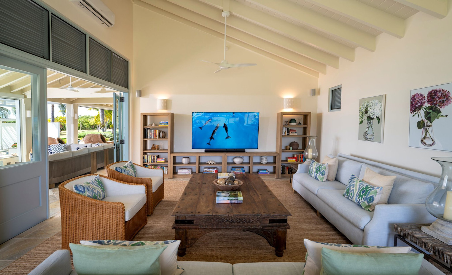 Room XTUC - Image 12