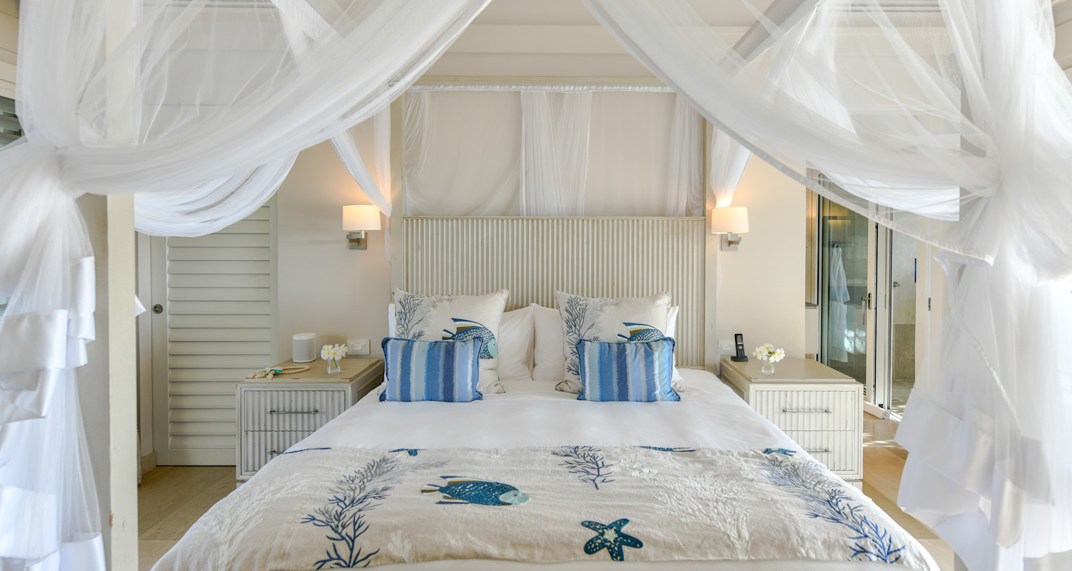 Int079-DEL-Delphis-BedGuest4-2105JMR23225