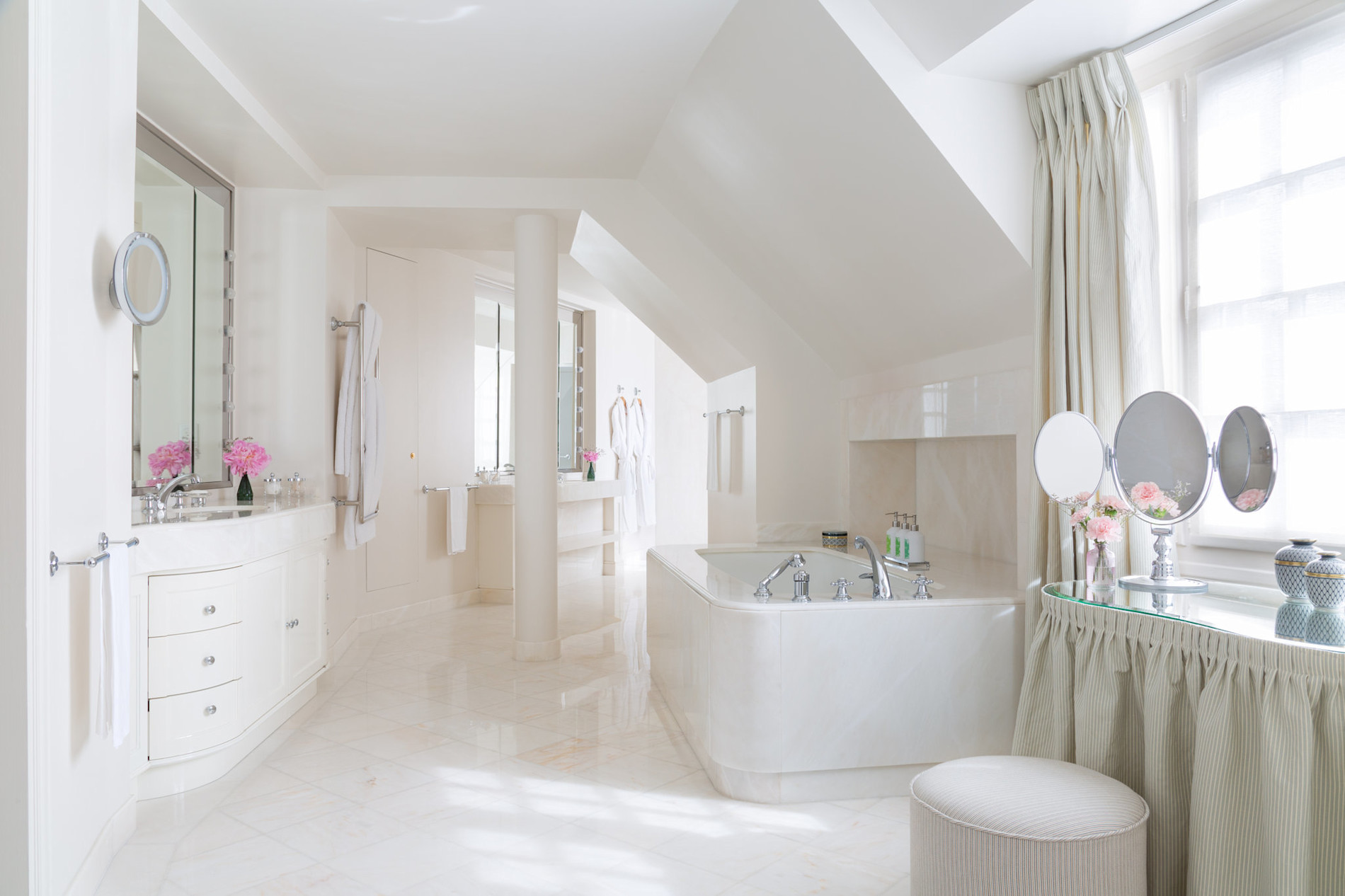 Room 15HONE - Image 6