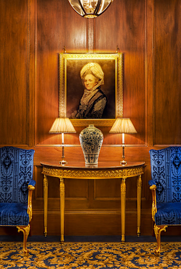 LAN - The Lanesborough London Corridor Light