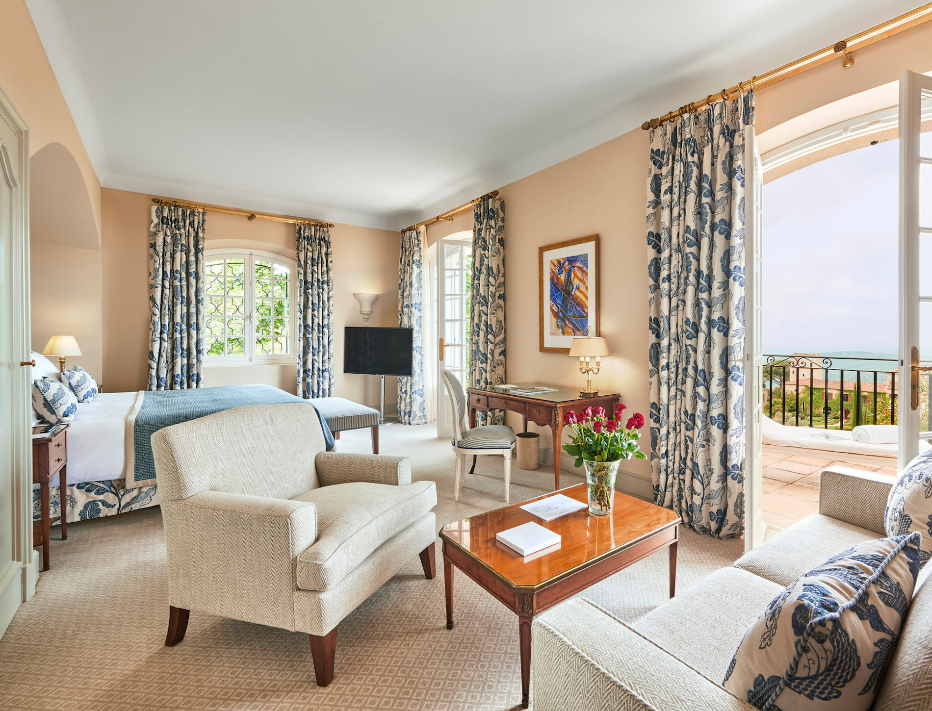 CSM - Three Bedroom Villa Room