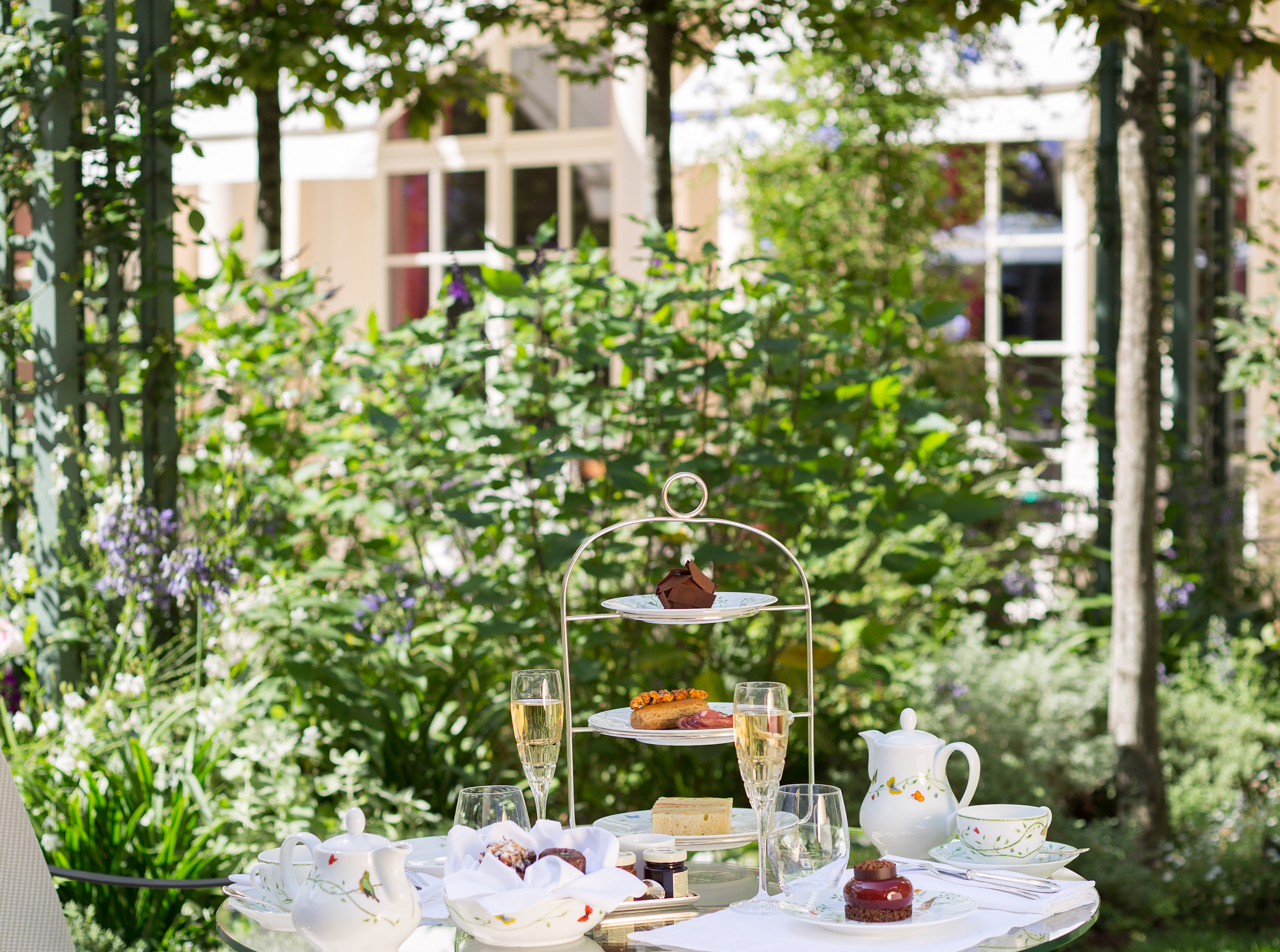 Le Bristol paris - tea time