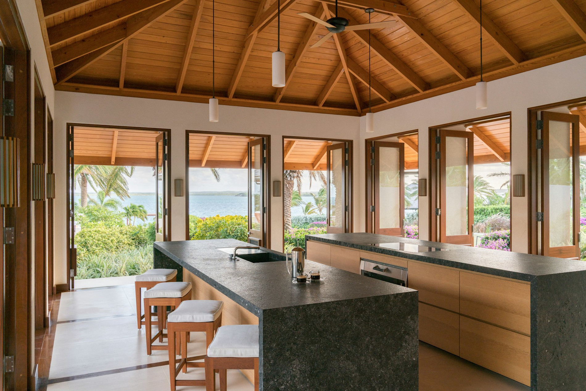 JBI - Room XEAW - Image 8