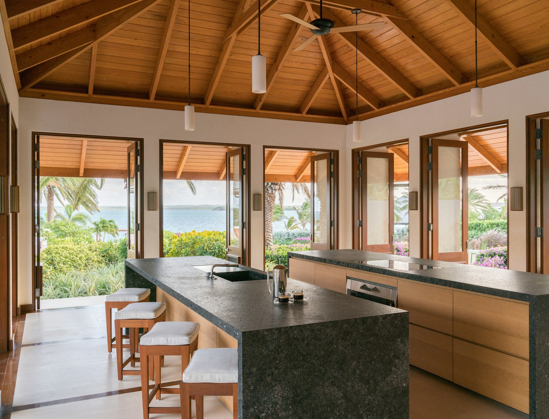 JBI - Room XEAW - Image 8