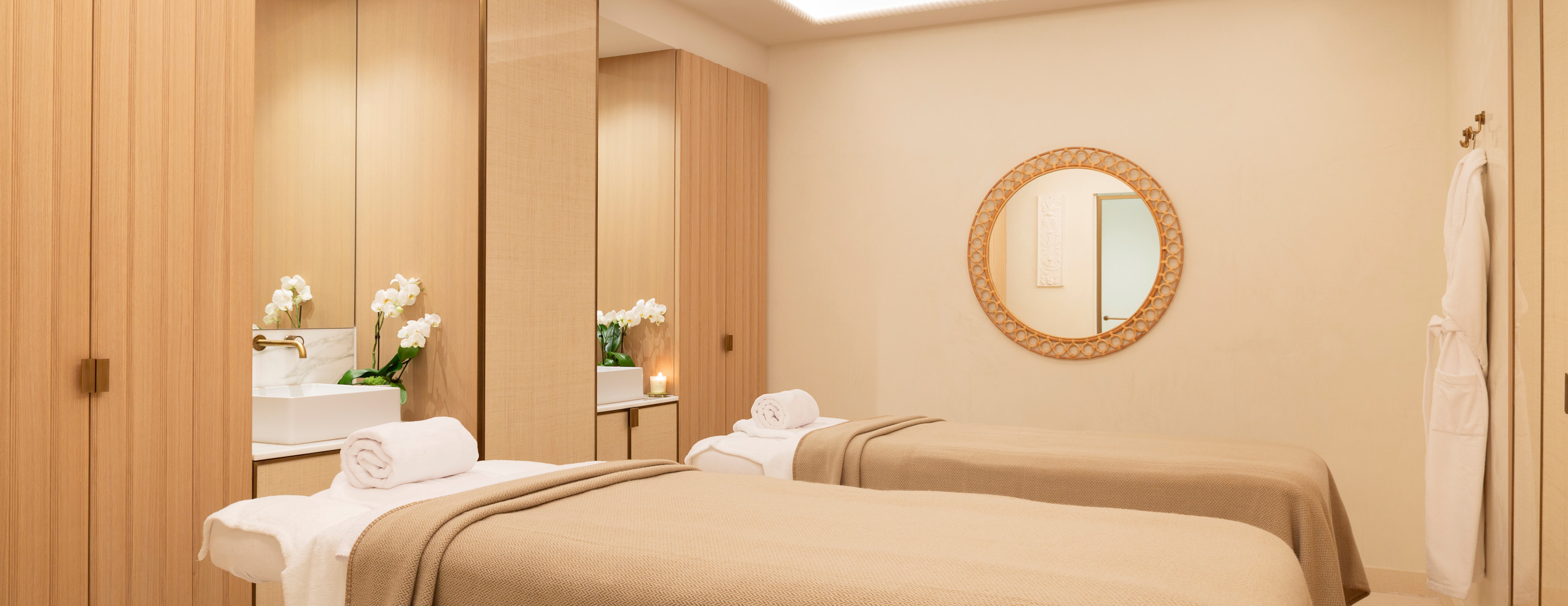 Double Treatment Room