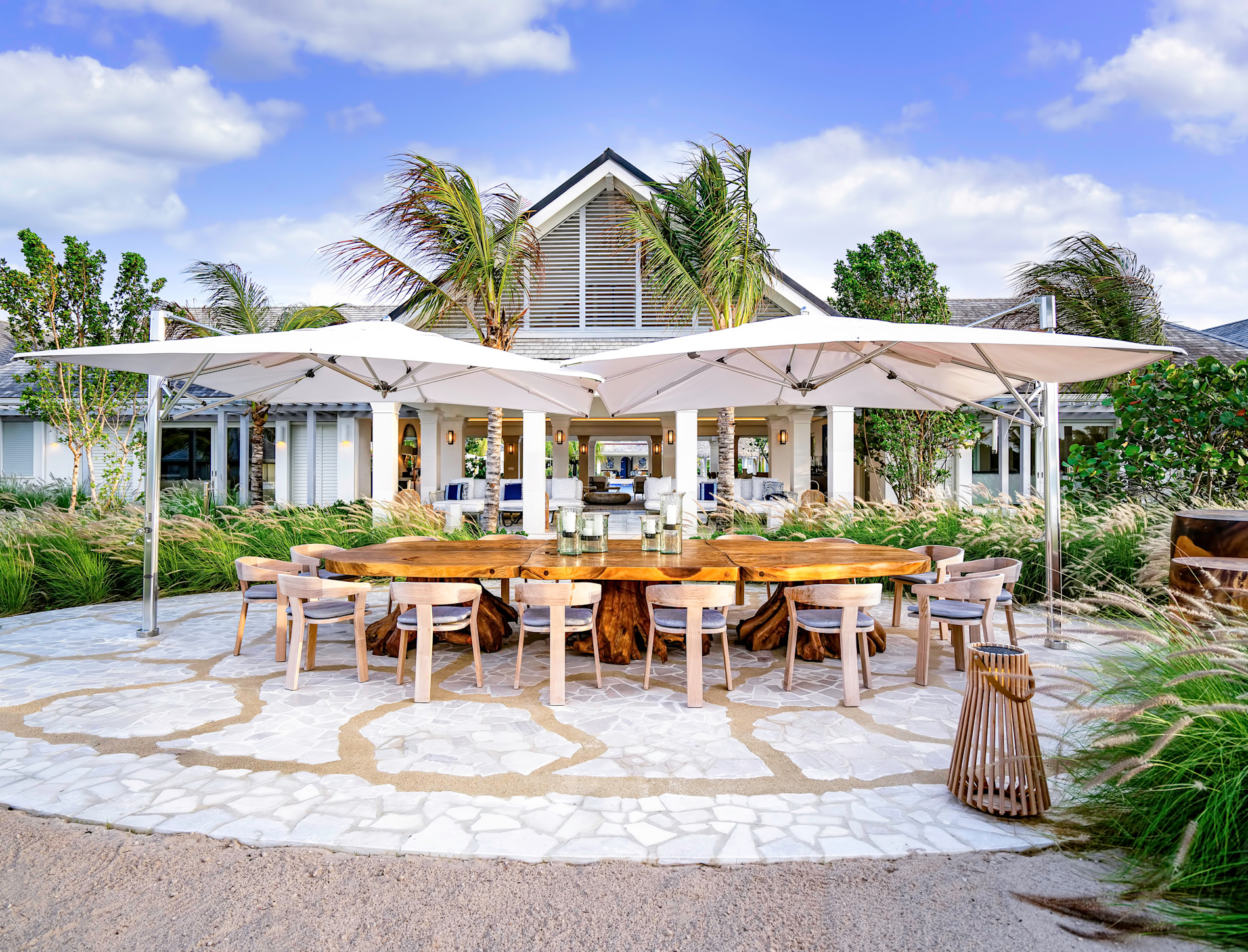 JBI-PrvRes TyCompton Outdoor Dining4-300dpi