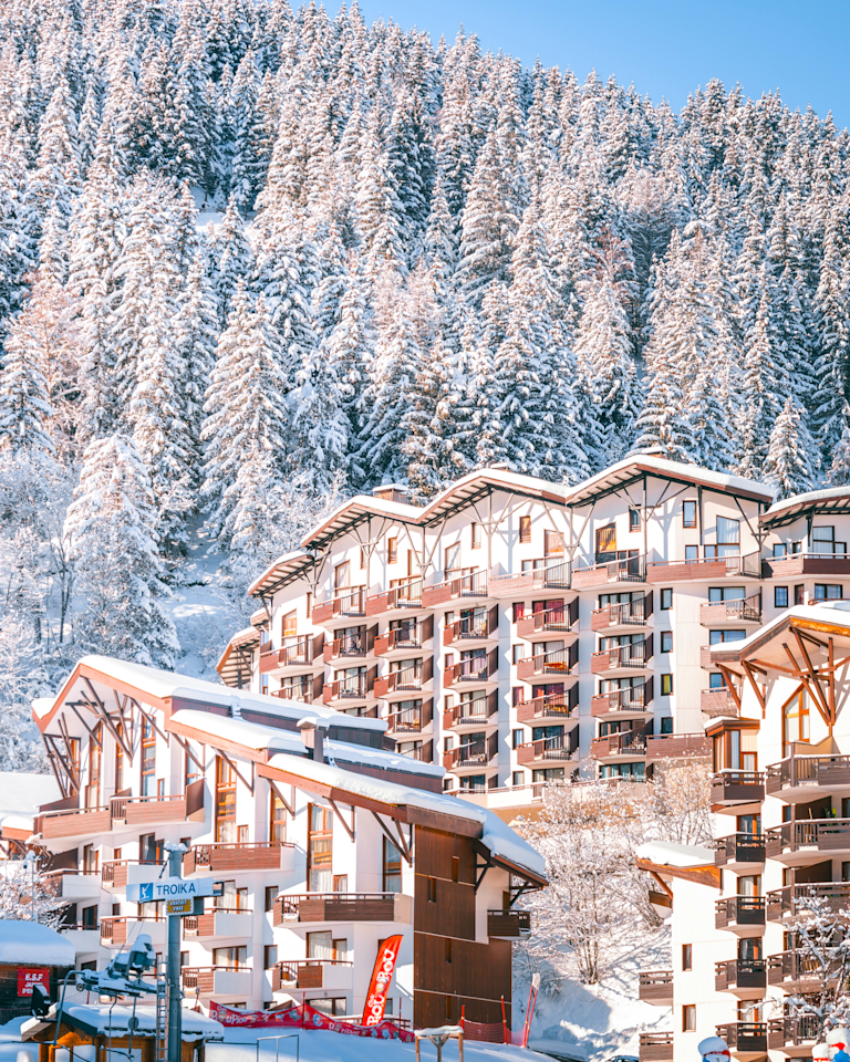 APG - Destination village