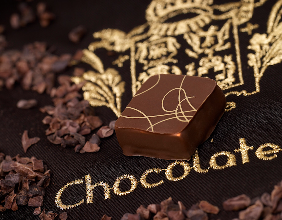 HDC - Chocolates cut