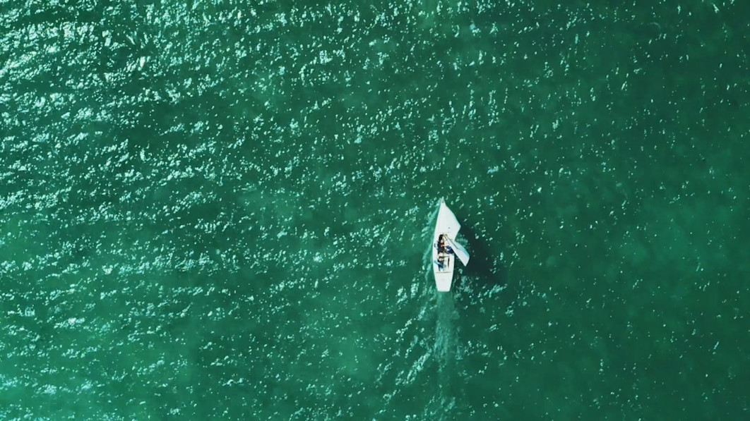 JBI - History - Overhead Sailing