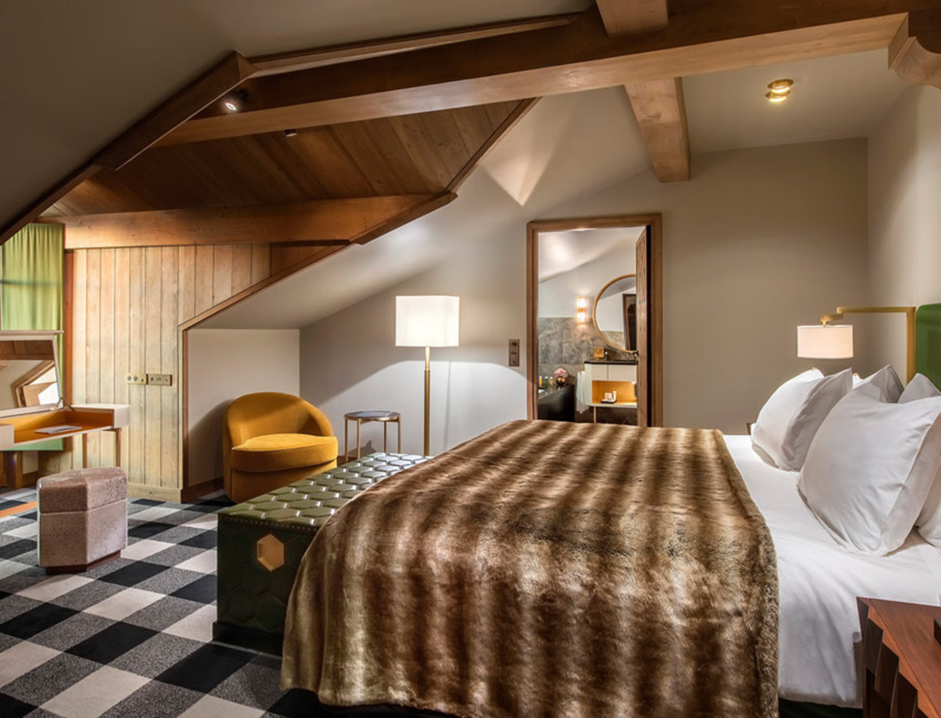 APG - Two-Bedroom Deluxe Suite