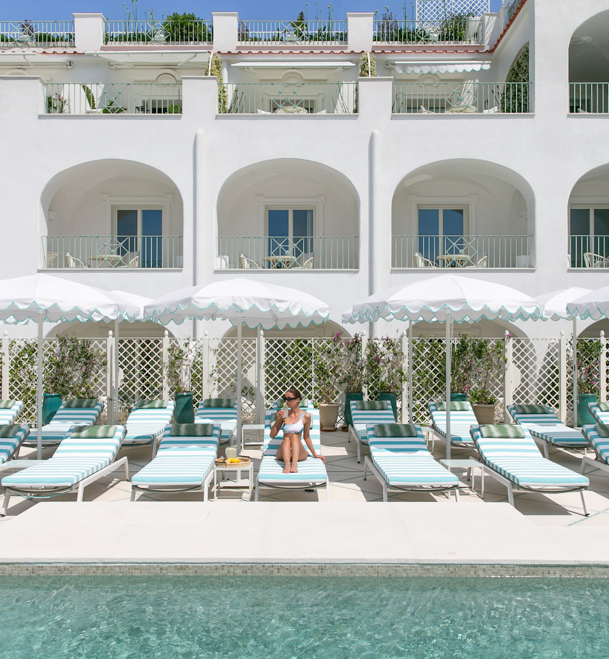 LPA - Pool and sundeck
