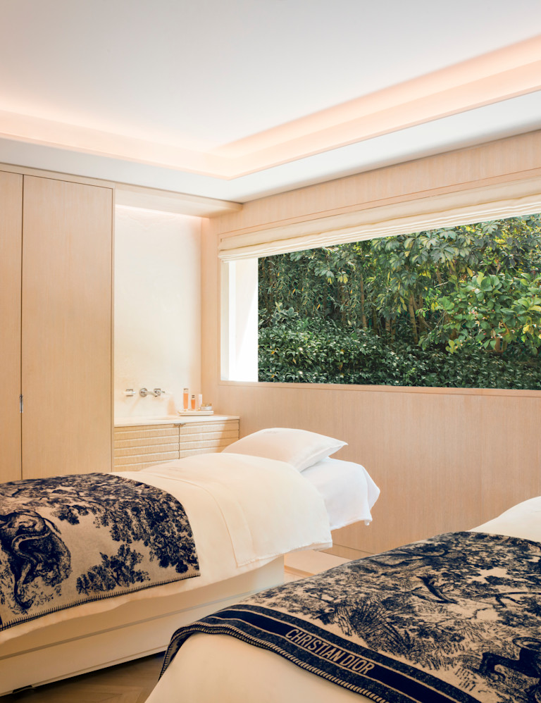 HDC - Dior duo cabin