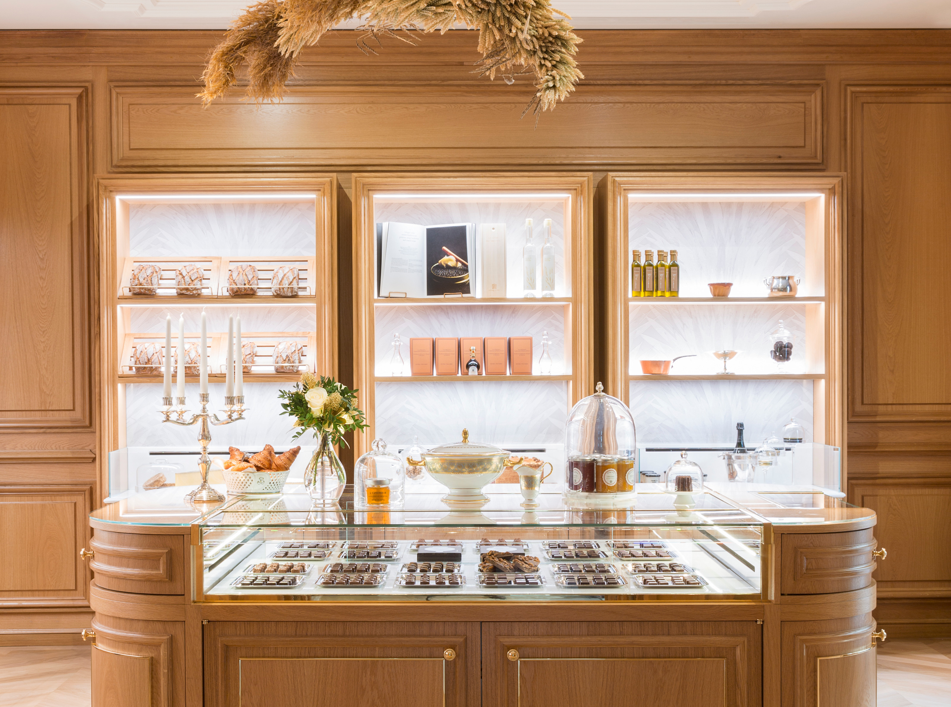 LBP - L-Epicerie des Ateliers du Bristol Paris - © Claire Cocano - HD7 Wxl3T