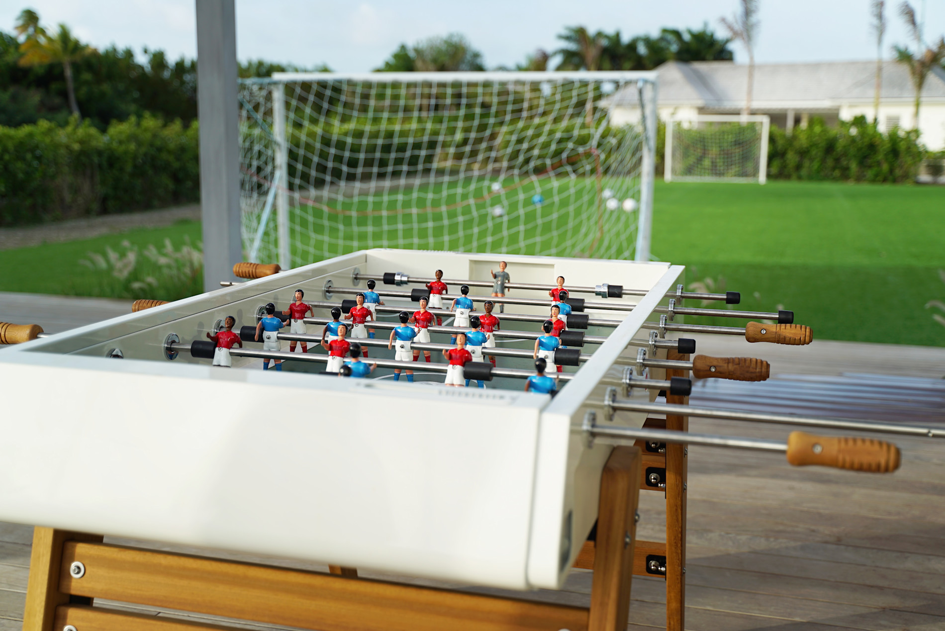 JBI-PrvRes TyCompton Foosball table-300dpi