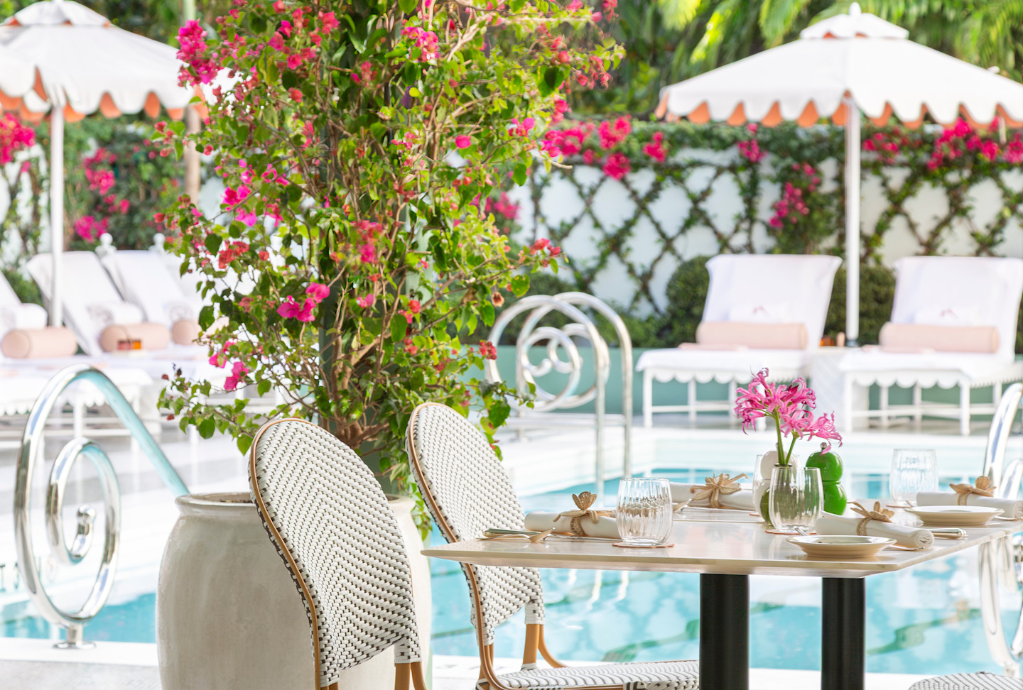 VIN - Pool House