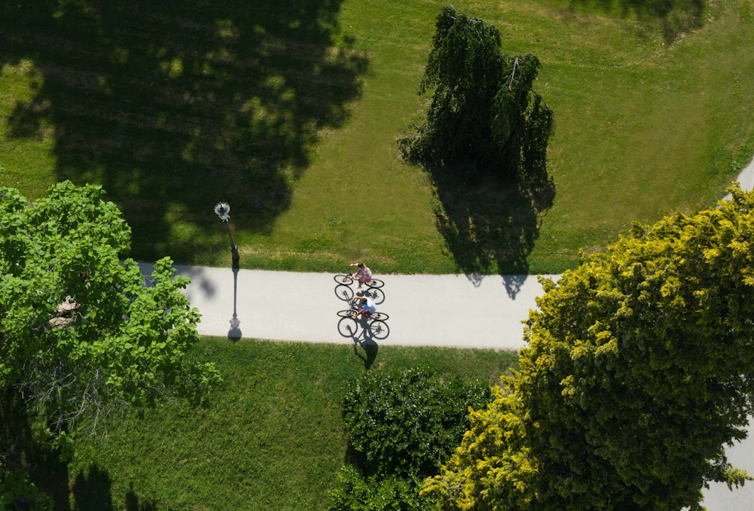Brenners-Park-Hotel-Spa-Lichtentaler-Allee-Biking