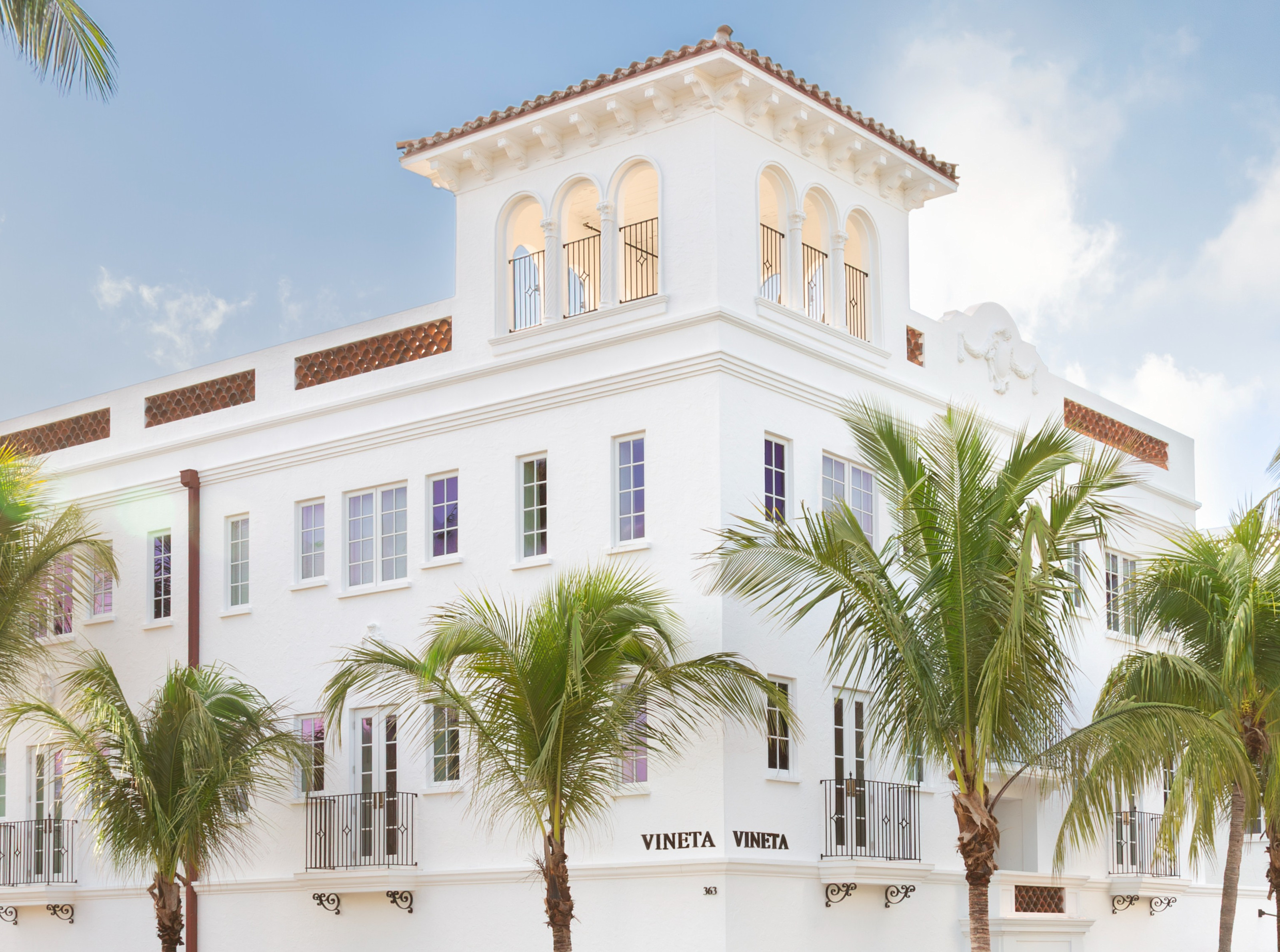 VIN - facade