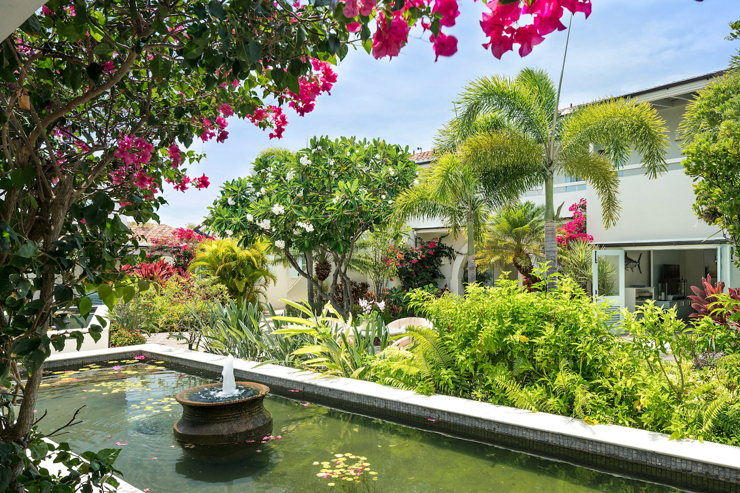 Room XDRA - Image 14