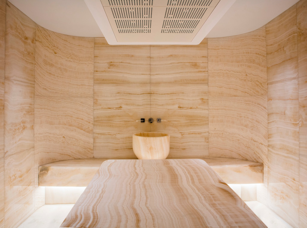 HDC - Dior Spa Eden-Roc Roc affusion suite